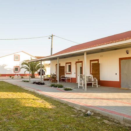 Casa Das Pipas #1 新皮尼亚尔 外观 照片